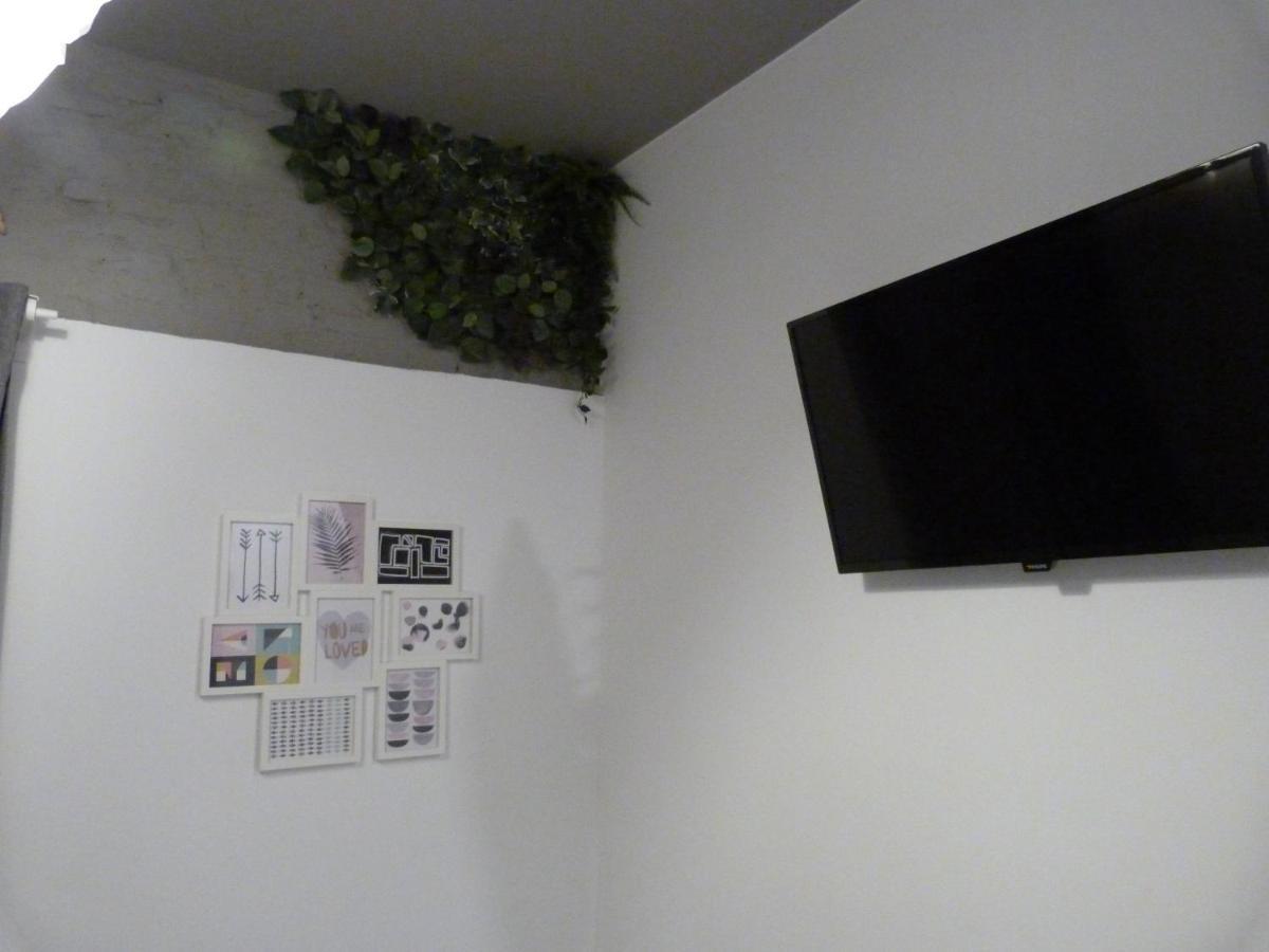 Cozy Rooms 45 บาเลนเซีย ภายนอก รูปภาพ