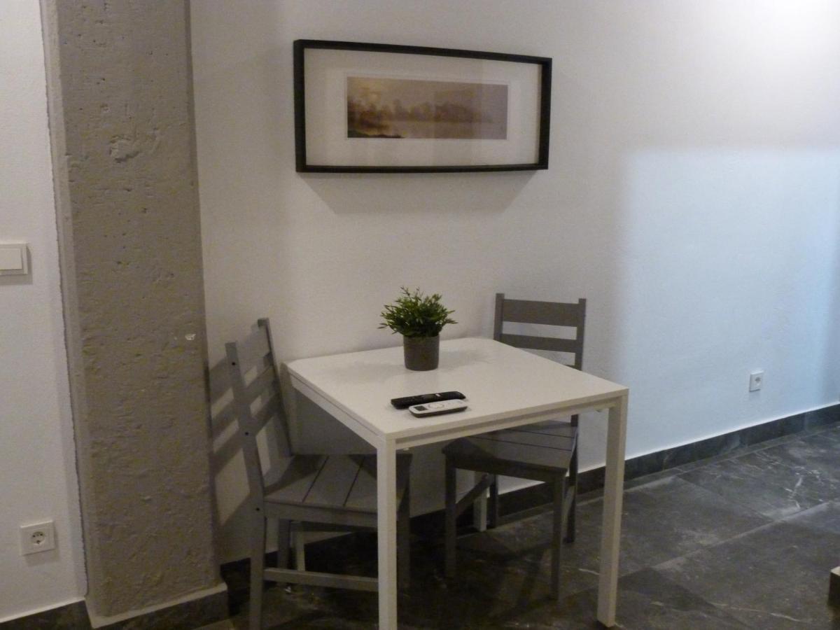 Cozy Rooms 45 บาเลนเซีย ภายนอก รูปภาพ